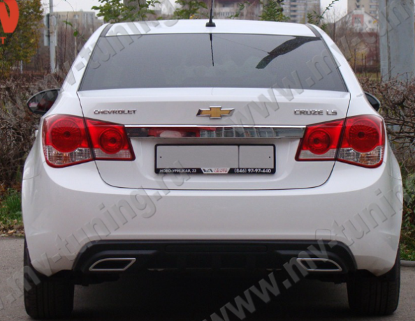 Диффузор заднего бампера var №2 (текстурный пластик) для Chevrolet Cruze (2008-2012) купить недорого с доставкой в Бузулук